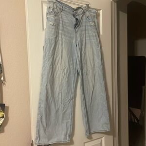 American Eagle low rise skater jeans